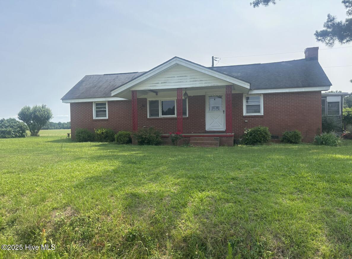 7352 Smokehouse Road Walstonburg, NC 27888 - Photo 1 of 1 Front