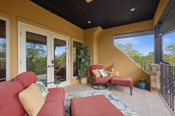$2,795,000 | 15 Reynosa, San Antonio, TX 78261