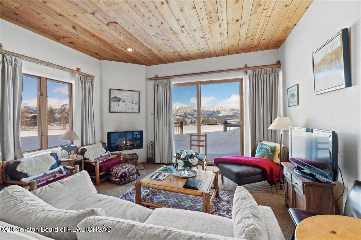 1676 Northeast Butte Rd Unit 315455