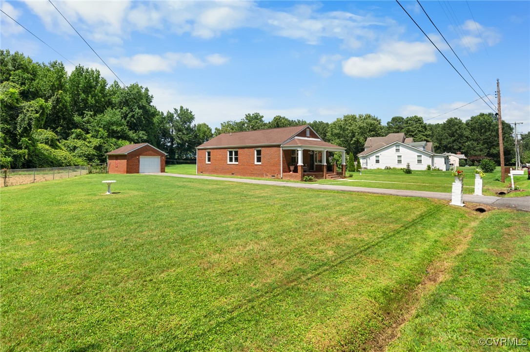 258 Jennings Road Henrico, VA 23075 - Photo 3 of 33 Gallery Image 3
