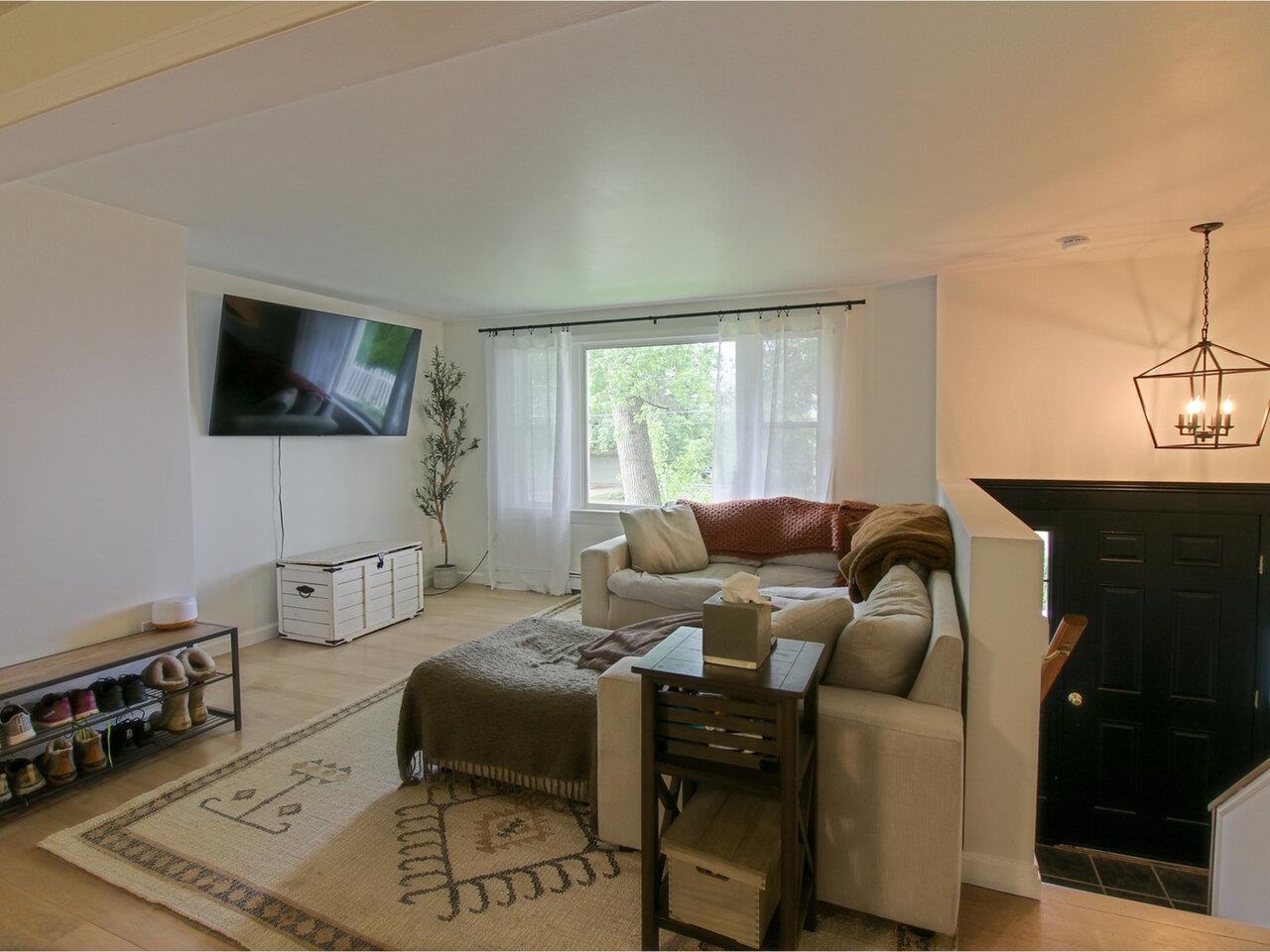 385 Broadlake Road Colchester, VT 05446 - Photo 16 of 40