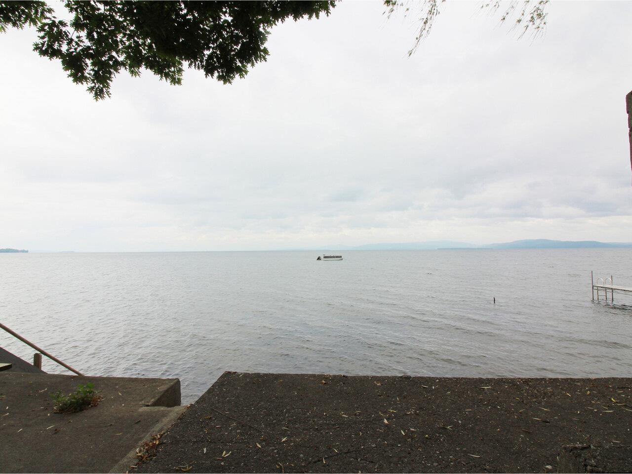 385 Broadlake Road Colchester, VT 05446 - Photo 24 of 40