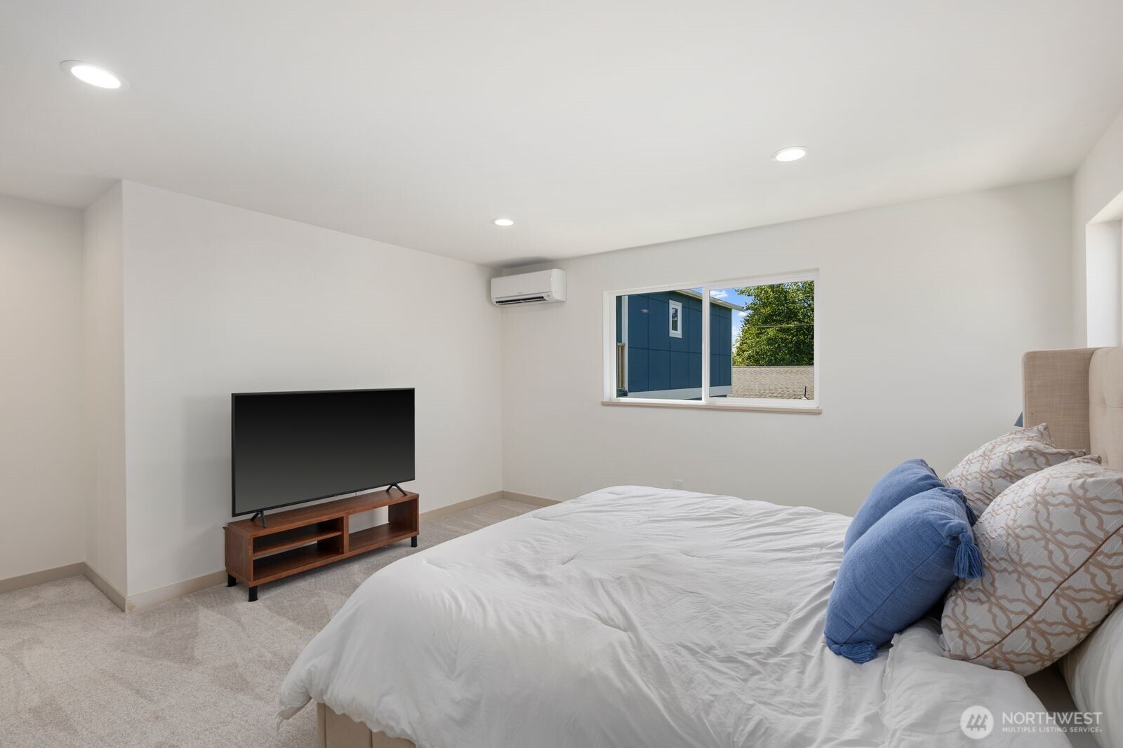 1249 Southwest 151st Street Seattle, WA 98166 - Photo 25 of 38