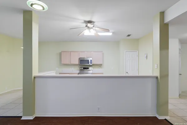$1,795 | 6619 Chasethorn Drive, San Antonio, TX 78249