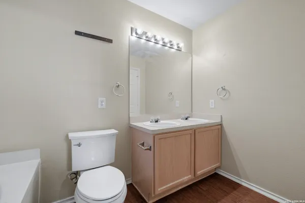 $1,795 | 6619 Chasethorn Drive, San Antonio, TX 78249