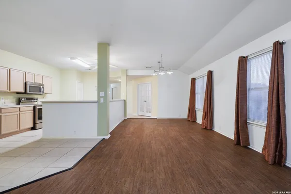 $1,795 | 6619 Chasethorn Drive, San Antonio, TX 78249