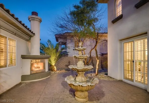 $1,175,000 | 12113 El Portico Court, Las Vegas, NV 89138