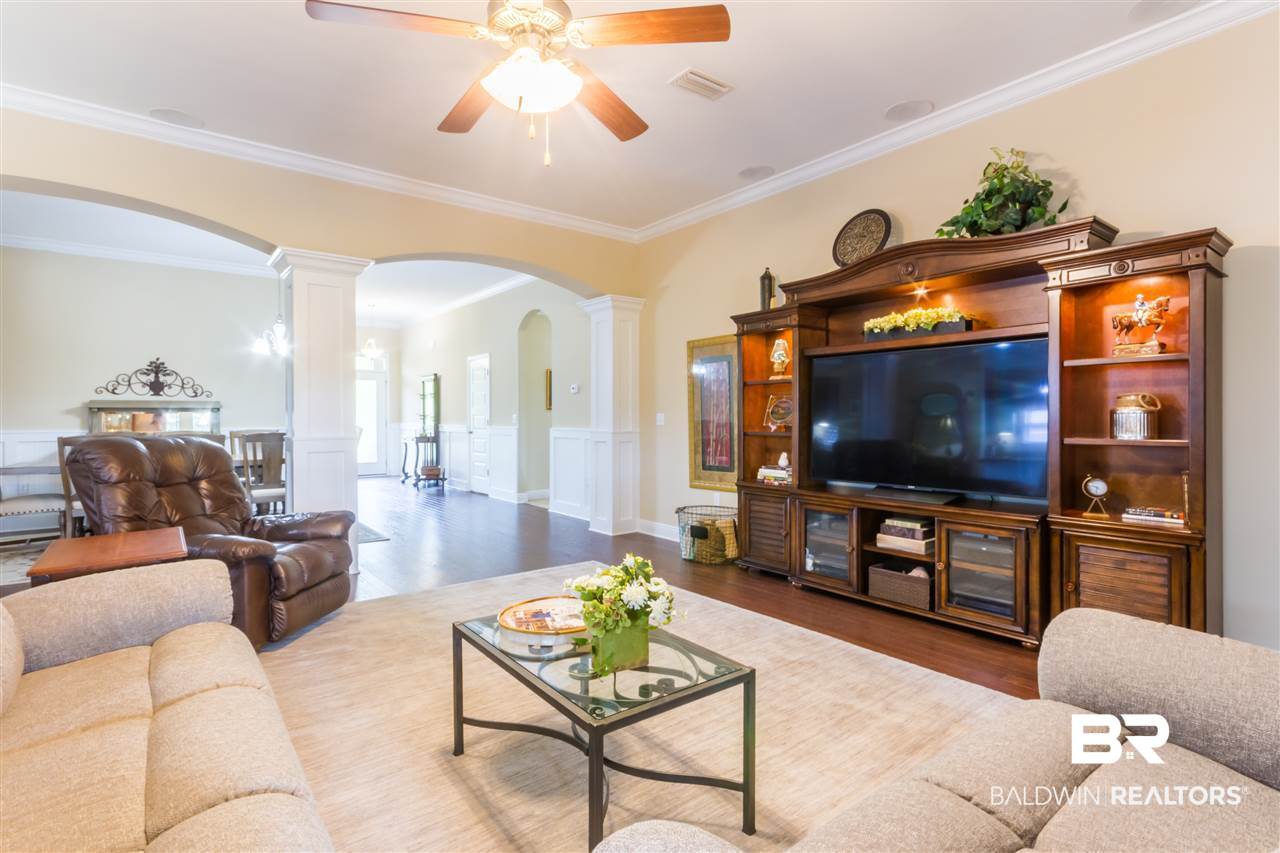 4094 Craigend Loop Gulf Shores, AL 36542 - Photo 7 of 33