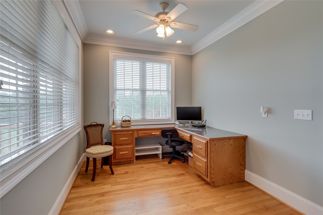 105 Turnberry Road Anderson, SC 29621 - Photo 11 of 36