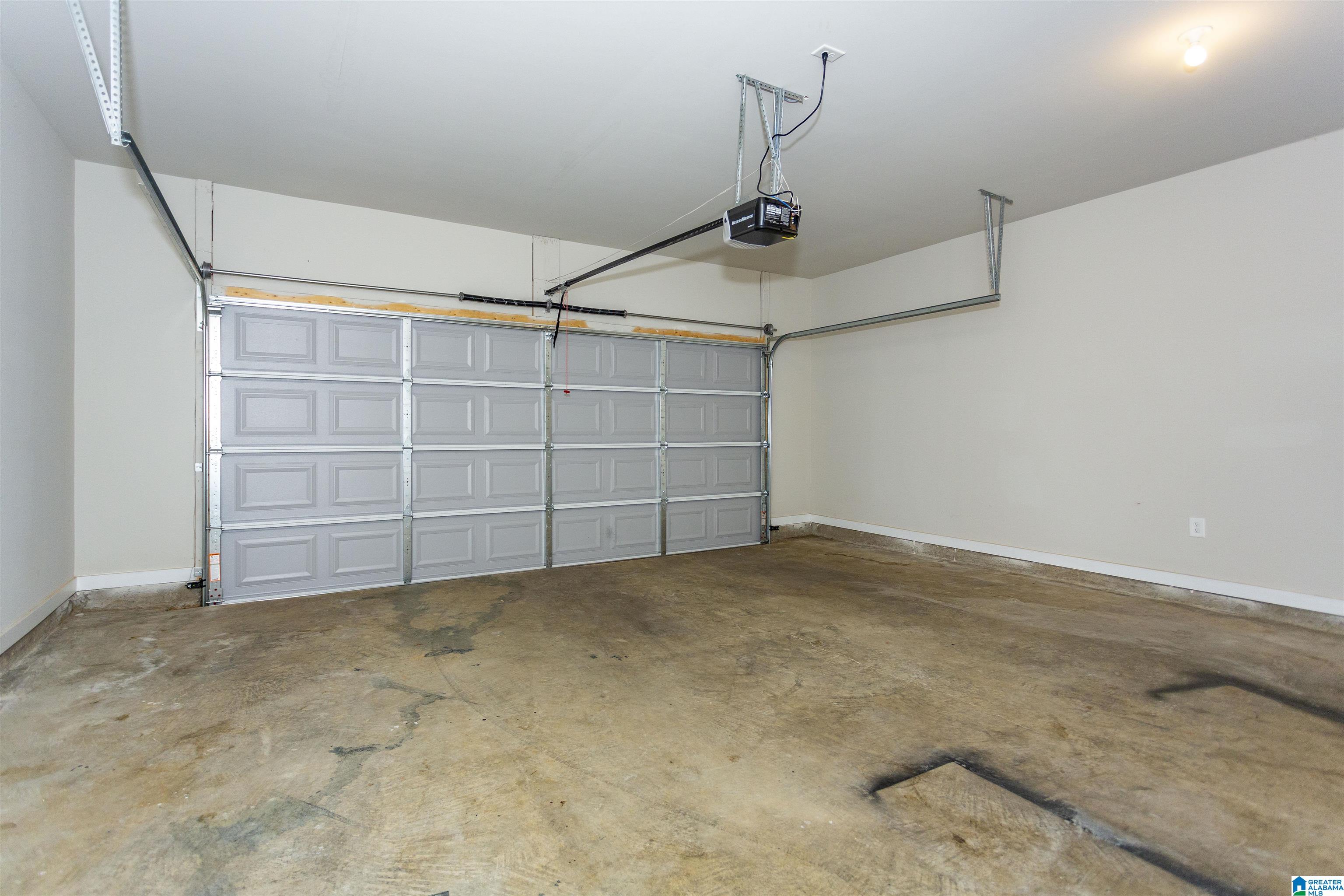 180 Ridgeview Circle Jemison, AL 35085 - Photo 24 of 45