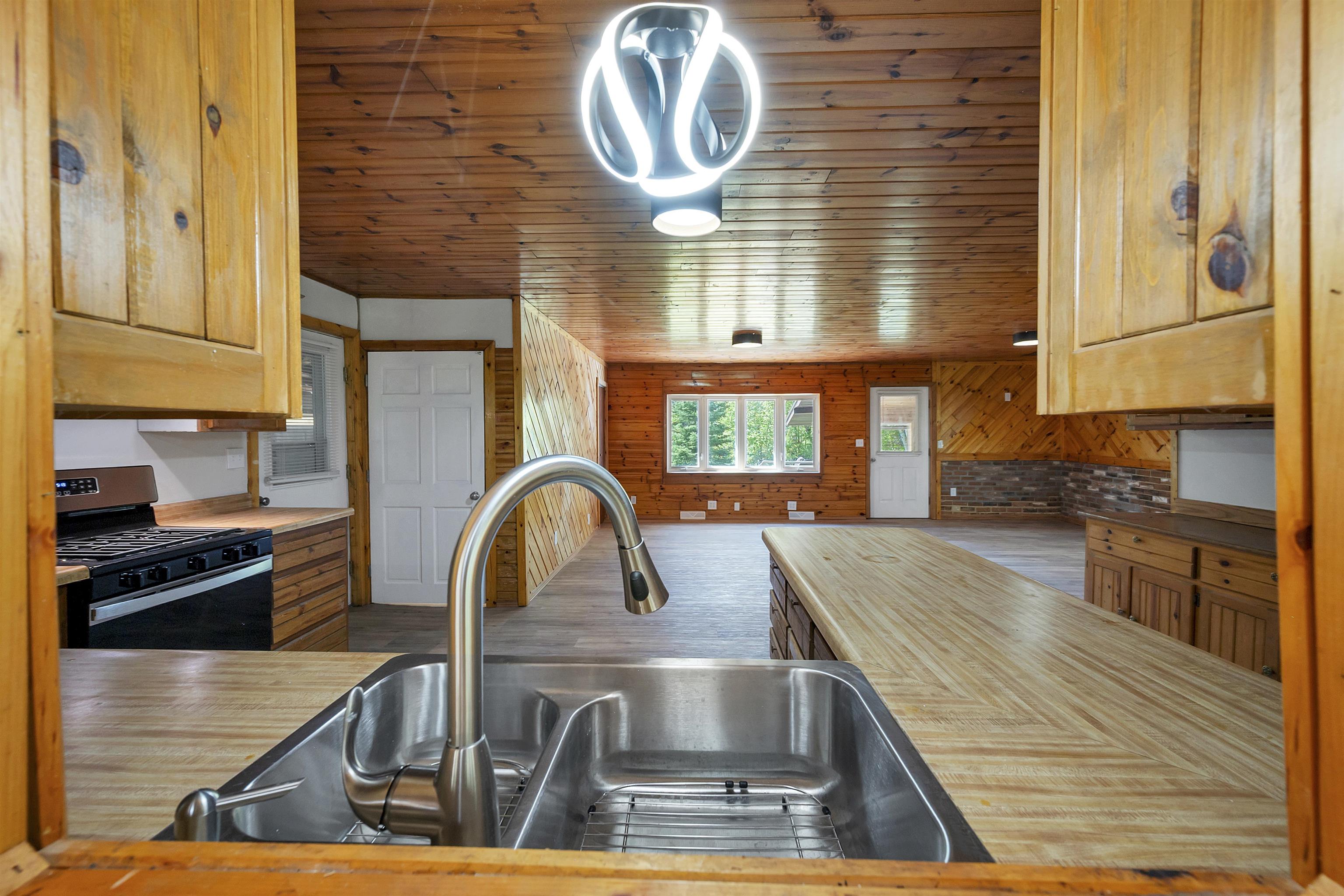 W11252 Pallock Lane Crivitz, WI 54114 - Photo 25 of 55