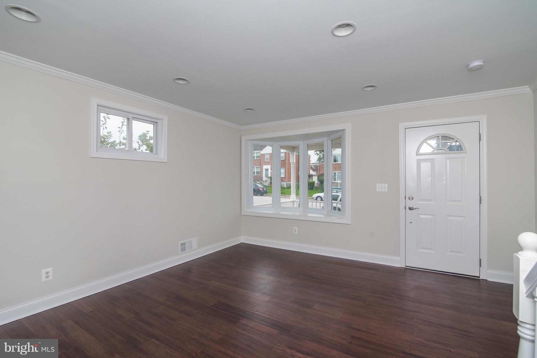 7315 Berkshire Road Baltimore, MD 21224 - Photo 11 of 30 Interior (General)