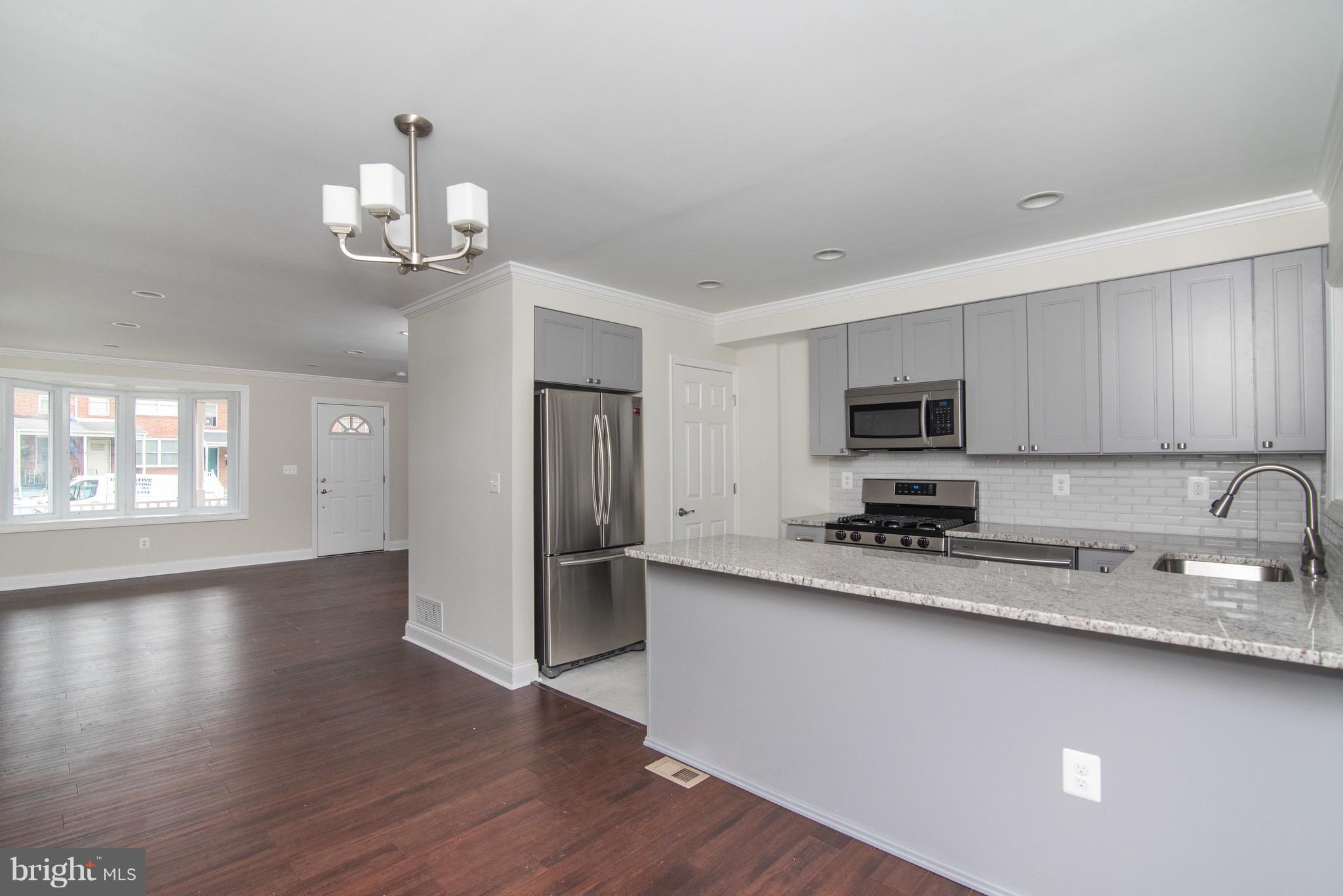 7315 Berkshire Road Baltimore, MD 21224 - Photo 3 of 30 Family Room