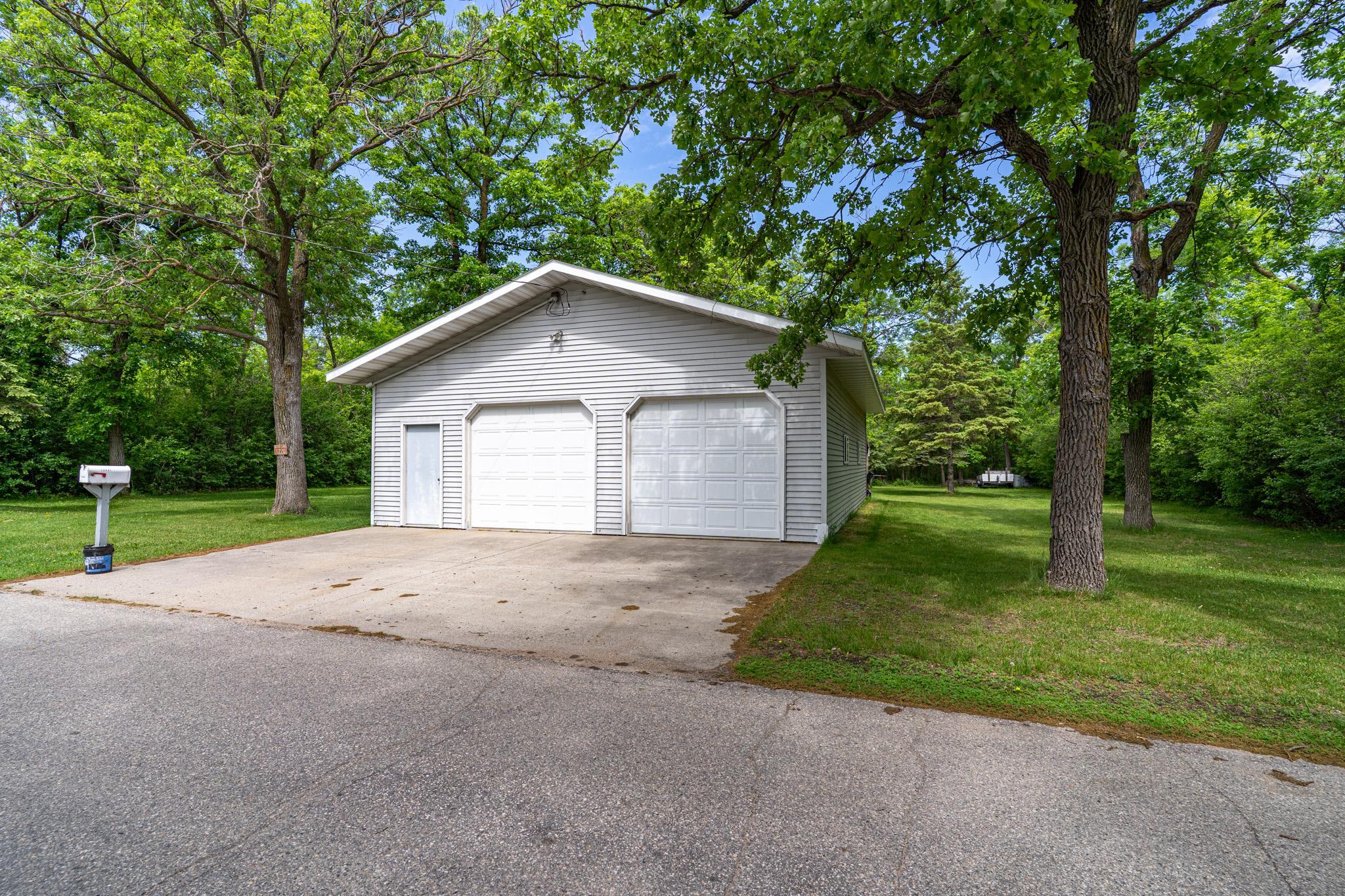 15841 Sandy Beach Road Southeast Mentor, MN 56736 - Photo 38 of 41