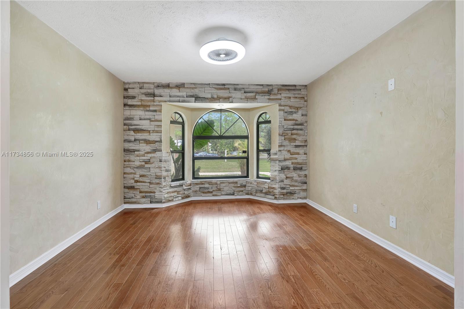 13230 153rd Road North Jupiter, FL 33478 - Photo 38 of 98 Gallery Image 38