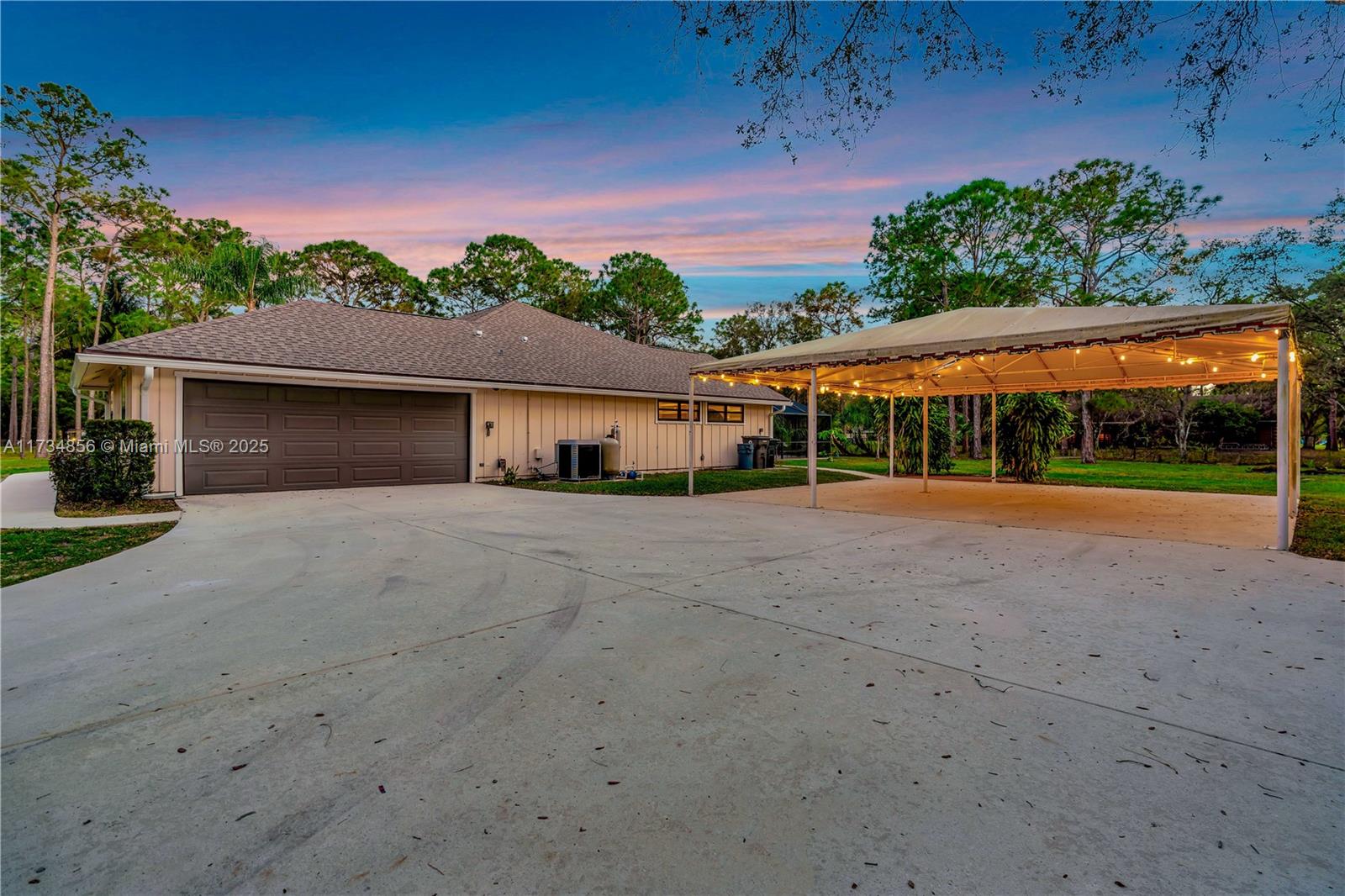 13230 153rd Road North Jupiter, FL 33478 - Photo 8 of 98 Gallery Image 8