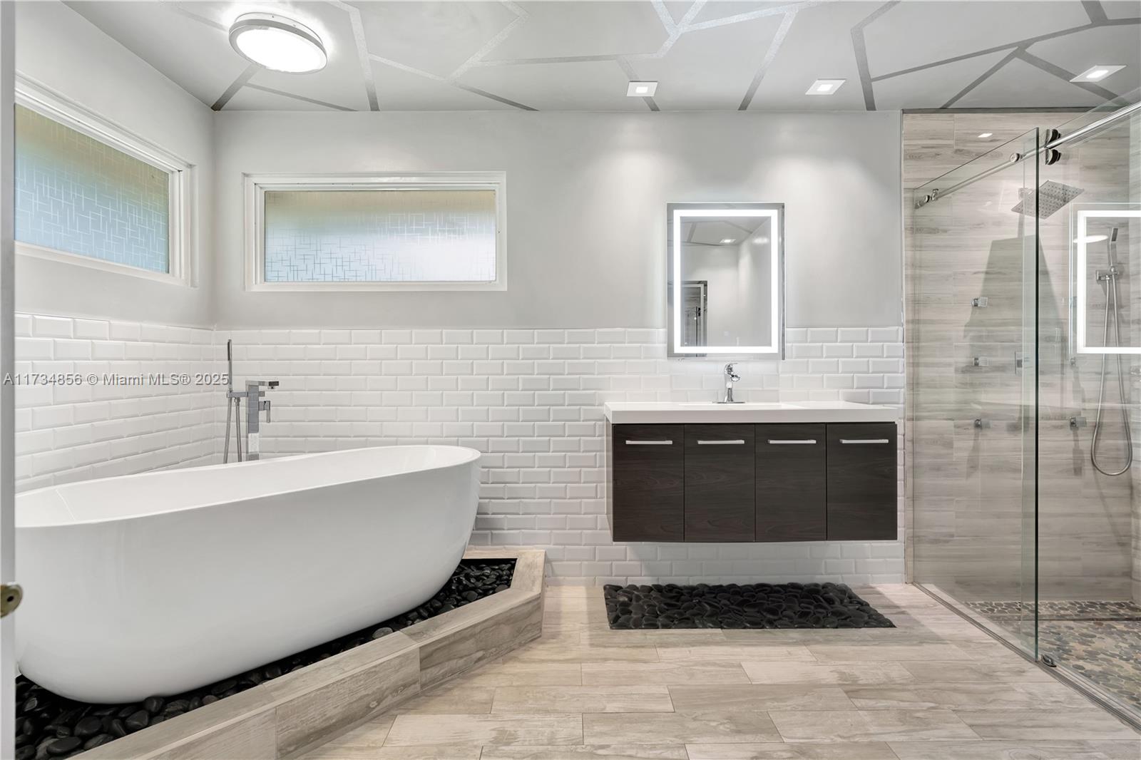 13230 153rd Road North Jupiter, FL 33478 - Photo 10 of 98 Gallery Image 10
