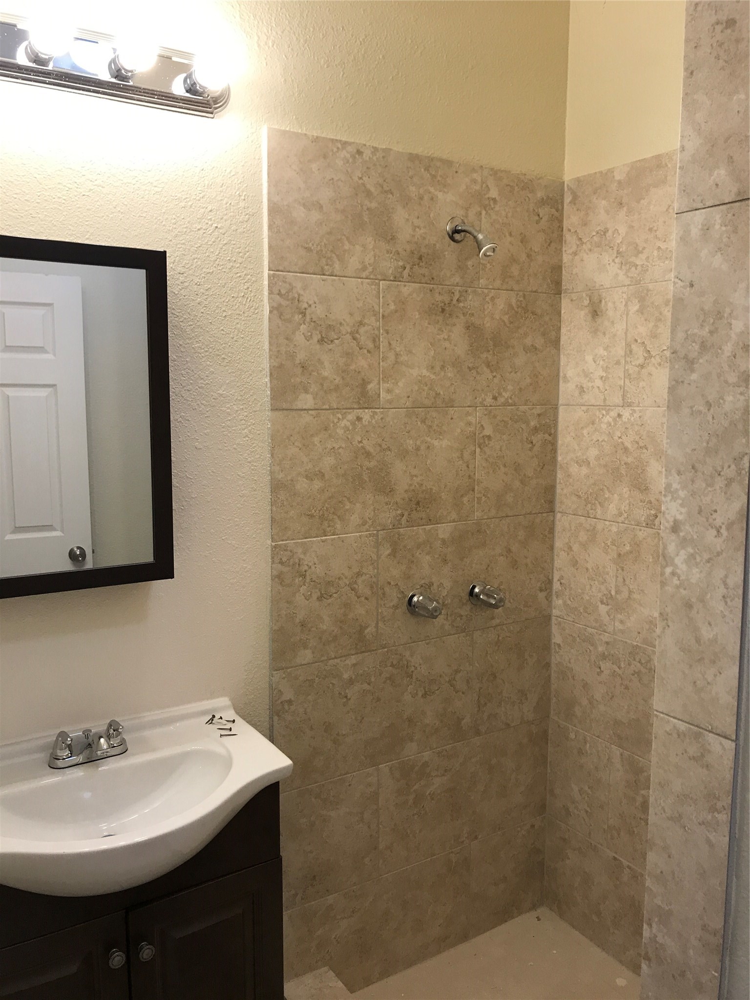 2614 Delano Street Houston, TX 77004 - Photo 5 of 16