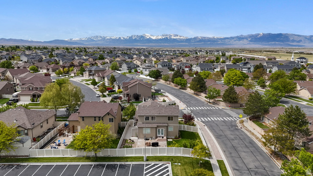 6674 Malachite Way Tooele, UT 84074 - Photo 33 of 34
