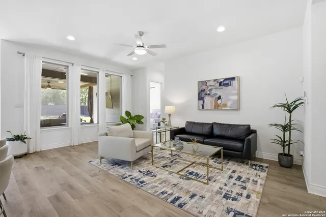 $600,000 | 8928 Whimsey, Fair Oaks Ranch, TX 78015