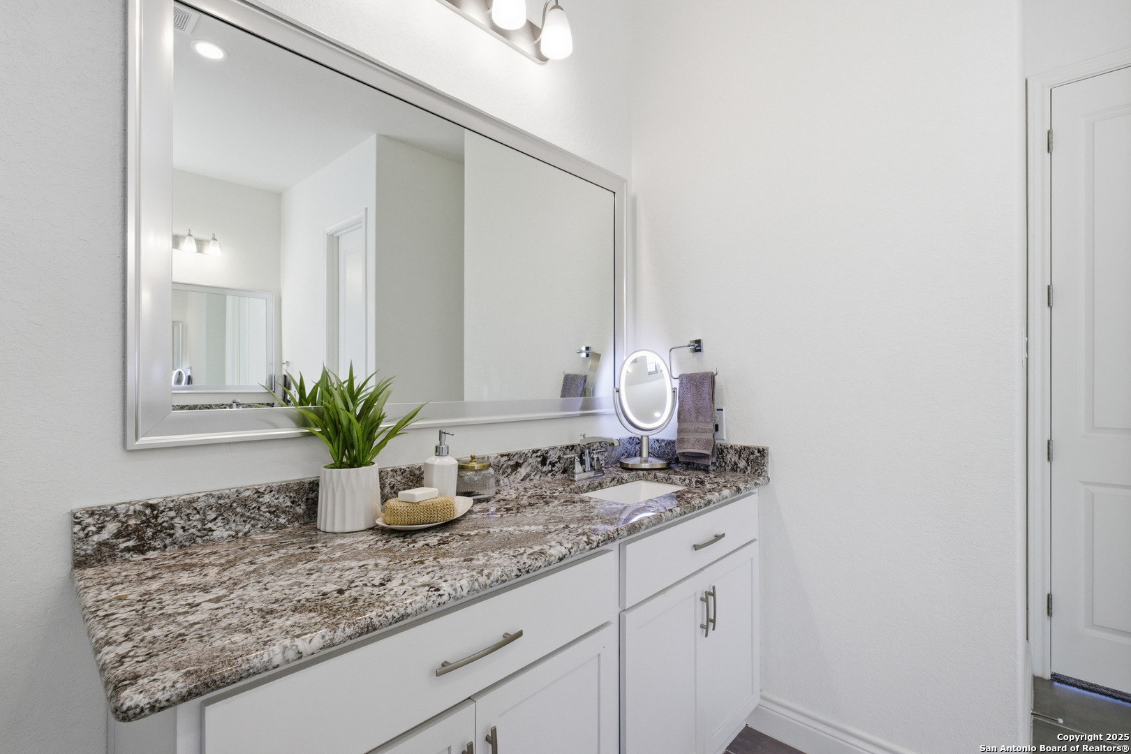 8928 Whimsey Fair Oaks Ranch, TX 78015 - Photo 33 of 49