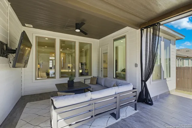 $600,000 | 8928 Whimsey, Fair Oaks Ranch, TX 78015