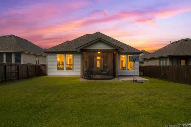 $600,000 | 8928 Whimsey, Fair Oaks Ranch, TX 78015