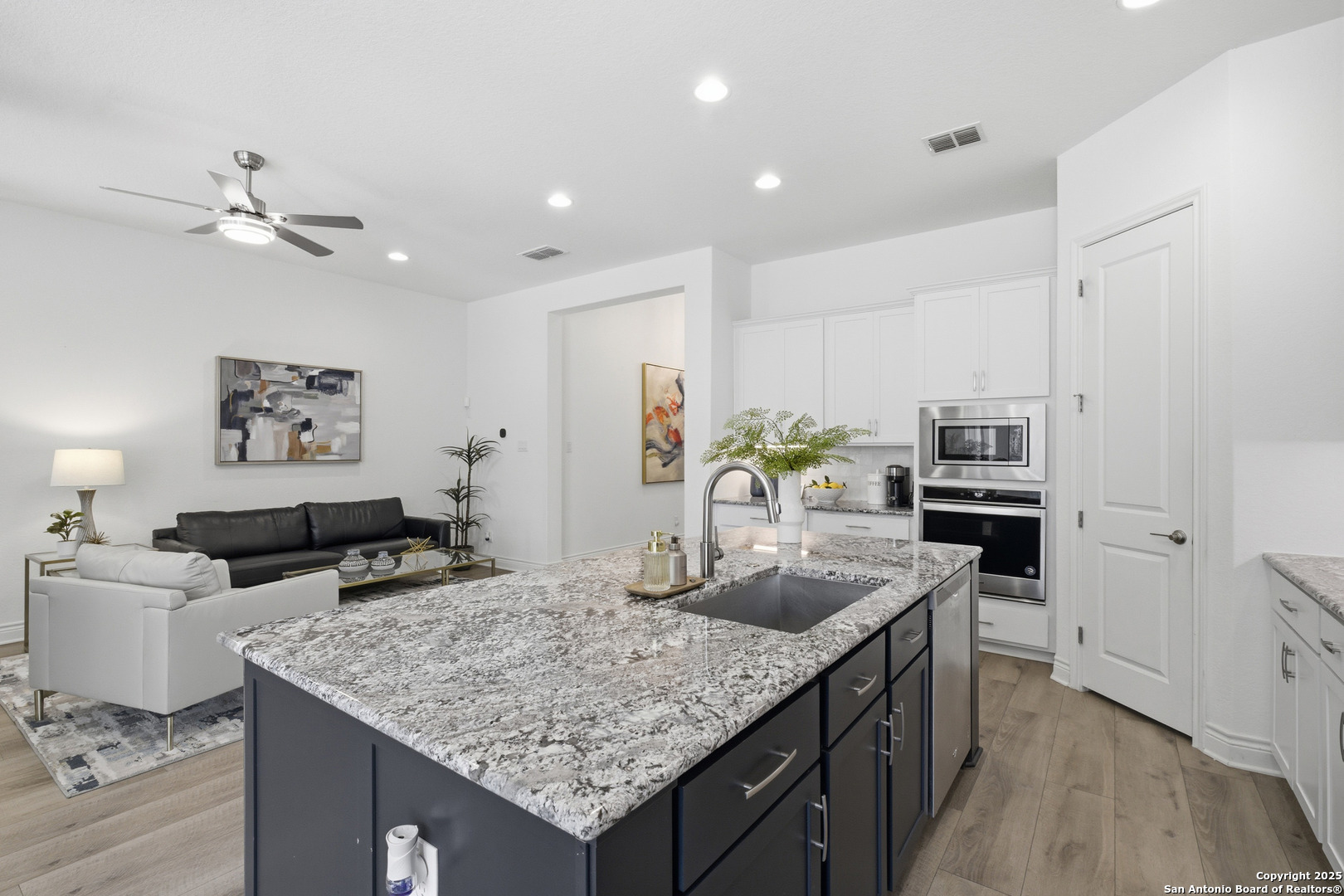 8928 Whimsey Fair Oaks Ranch, TX 78015 - Photo 8 of 49