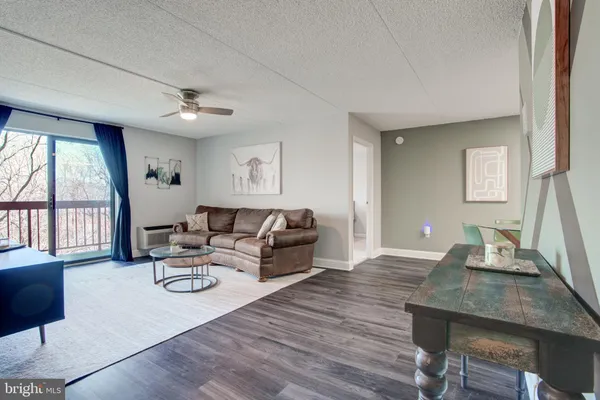 $280,000 | 700 Avondale Road, Unit 6E, Wallingford, PA 19086