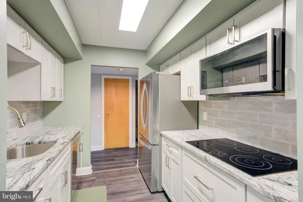 $280,000 | 700 Avondale Road, Unit 6E, Wallingford, PA 19086