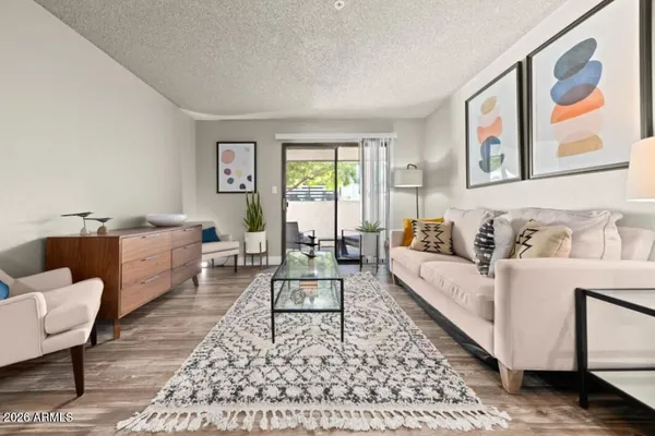 $1,420 | 1975 East University Drive, Unit 2, Tempe, AZ 85288