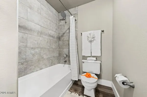$1,463 | 1975 East University Drive, Unit 2, Tempe, AZ 85288