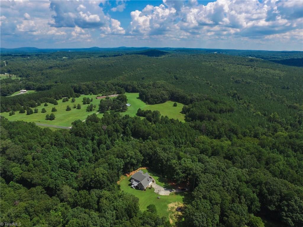 3458 Lassiter Mill Road Asheboro, NC 27205 - Photo 2 of 27 Gallery Image 2