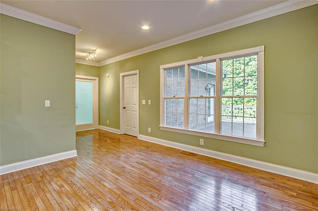 3458 Lassiter Mill Road Asheboro, NC 27205 - Photo 13 of 27 Breakfast nook overlooking back yard