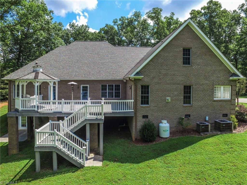 3458 Lassiter Mill Road Asheboro, NC 27205 - Photo 5 of 27 Gallery Image 5