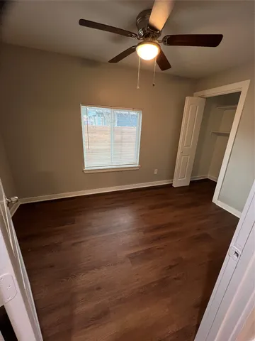 $1,400 | 241 West Benbo Street, Seguin, TX 78155