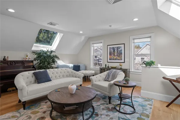 $1,550,000 | 12 University Avenue, Providence, RI 02906