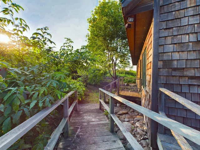 $1,348,700 | 1 Birch Island, Angle Inlet, MN 56711