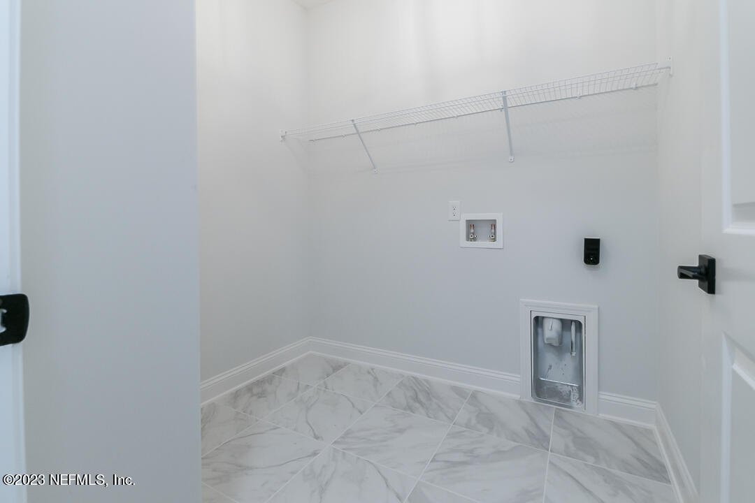 526 Eagle Moon Lake Drive St. Augustine, FL 32092 - Photo 21 of 24 a view of a small space