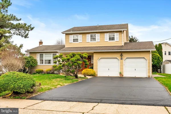 $574,900 | 159 Hempstead Road, Hamilton, NJ 08610