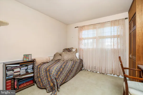 $574,900 | 159 Hempstead Road, Hamilton, NJ 08610
