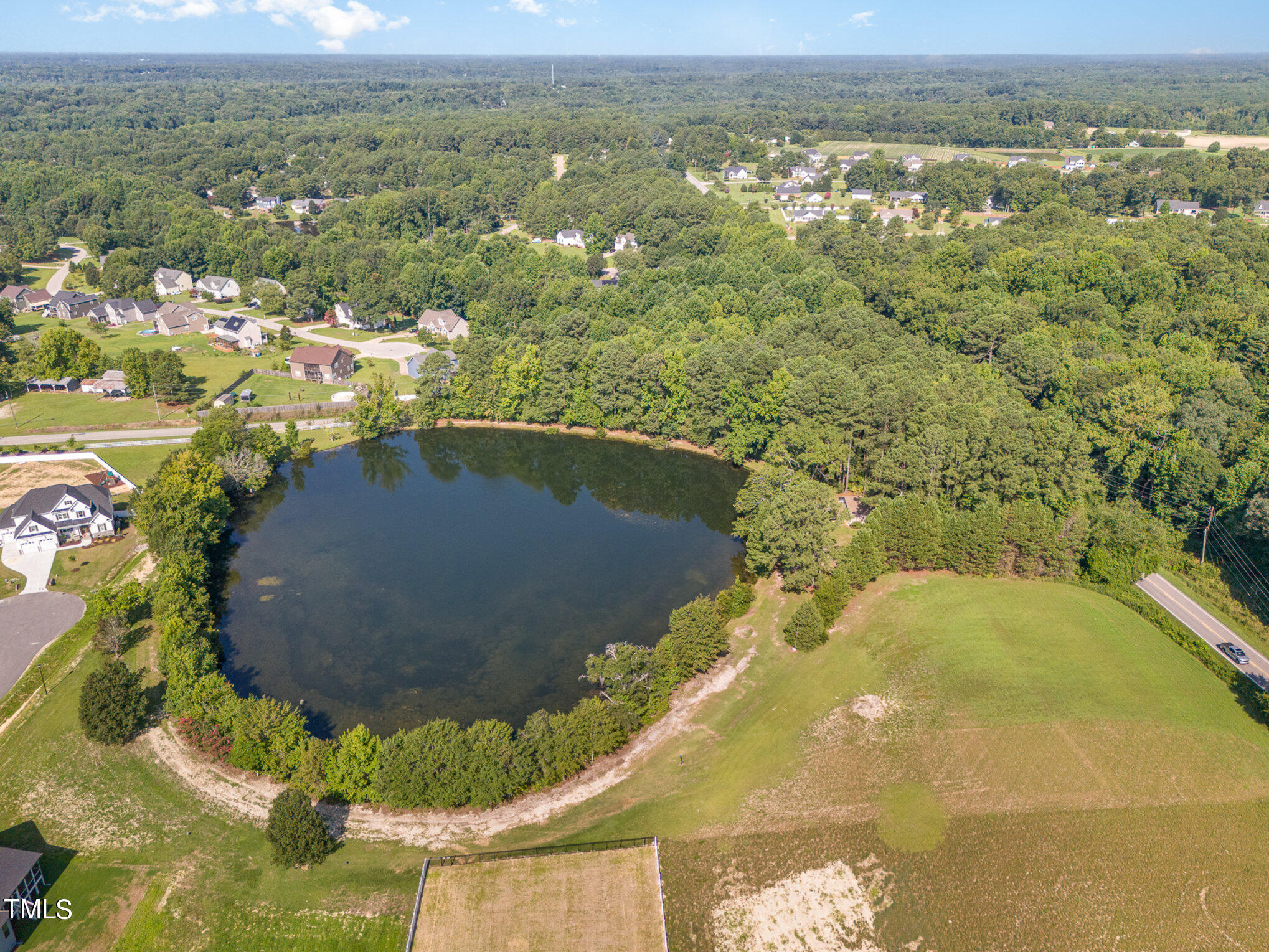 408 Johnston Road Raleigh, NC 27603 - Photo 9 of 25 025_photo_aug_01_2024_10_03_29_am-edit