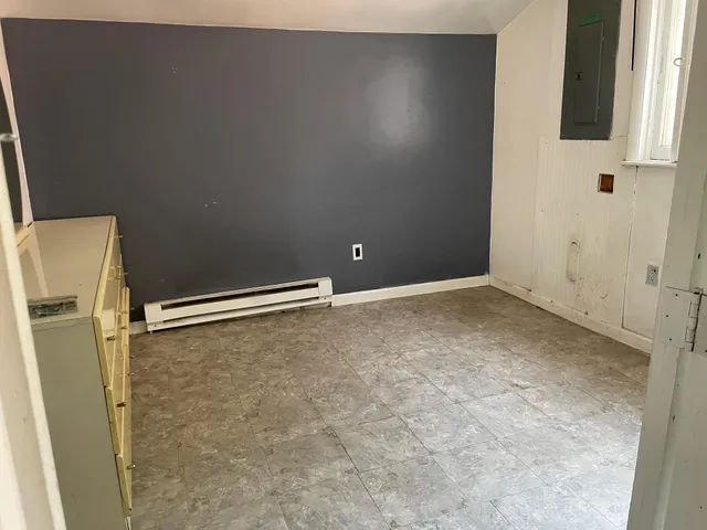 $110,000 | 1824 East Parkdale Avenue, Manistee, MI 49660