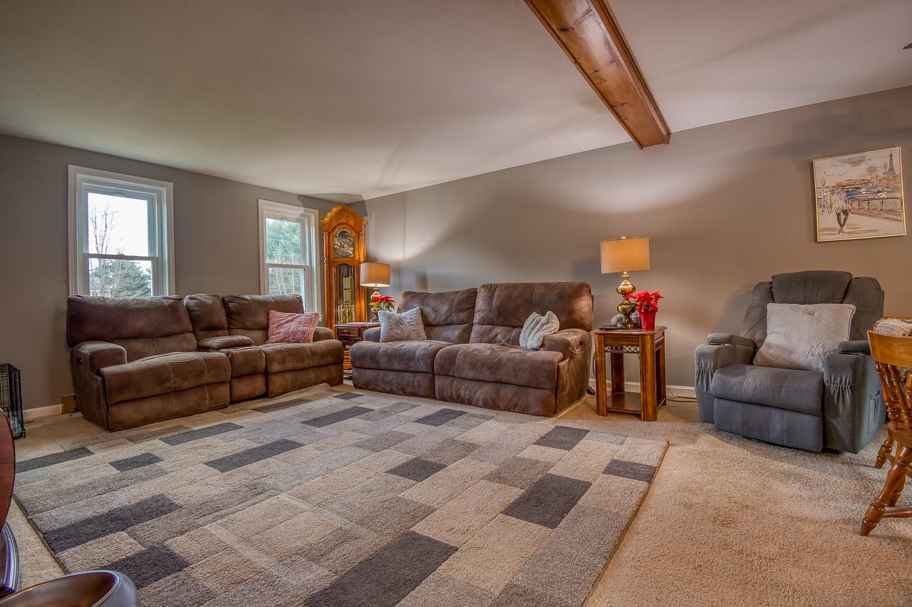 6 Rollins Farm Road Stratham, NH 03885 - Photo 3 of 29