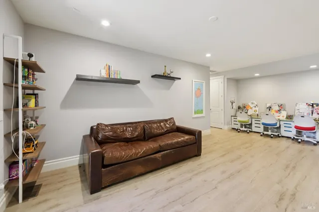 $1,849,950 | 5969 Vista Ridge, Santa Rosa, CA 95409