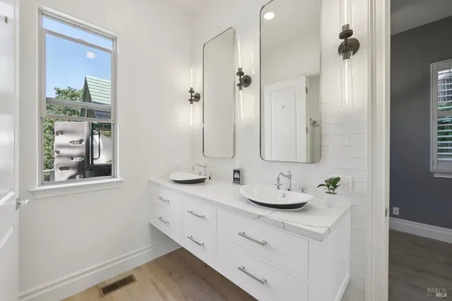 $1,849,950 | 5969 Vista Ridge, Santa Rosa, CA 95409