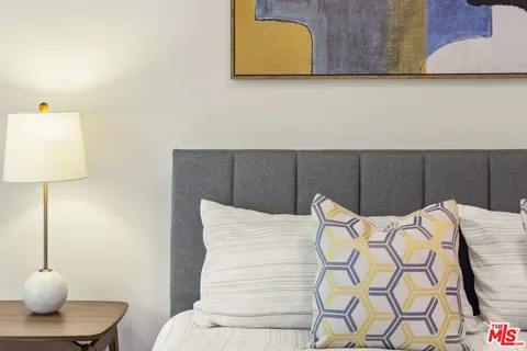 $1,439,000 | 1115 North Beverly Glen Boulevard, Los Angeles, CA 90077