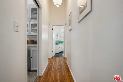 $1,495,000 | 1115 North Beverly Glen Boulevard, Los Angeles, CA 90077