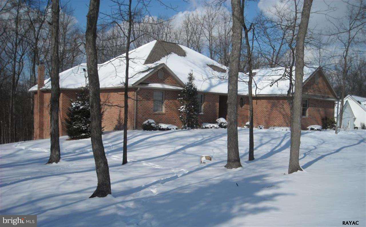 775 Weikert Road Gettysburg, PA 17325 - Photo 1 of 32