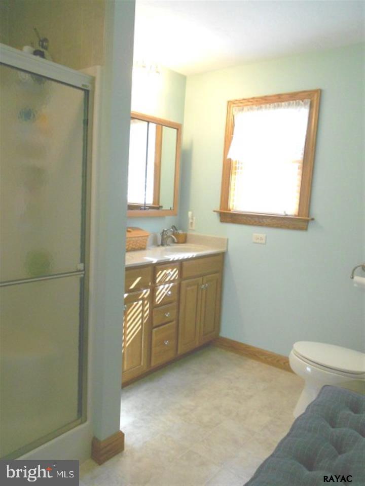 775 Weikert Road Gettysburg, PA 17325 - Photo 20 of 32